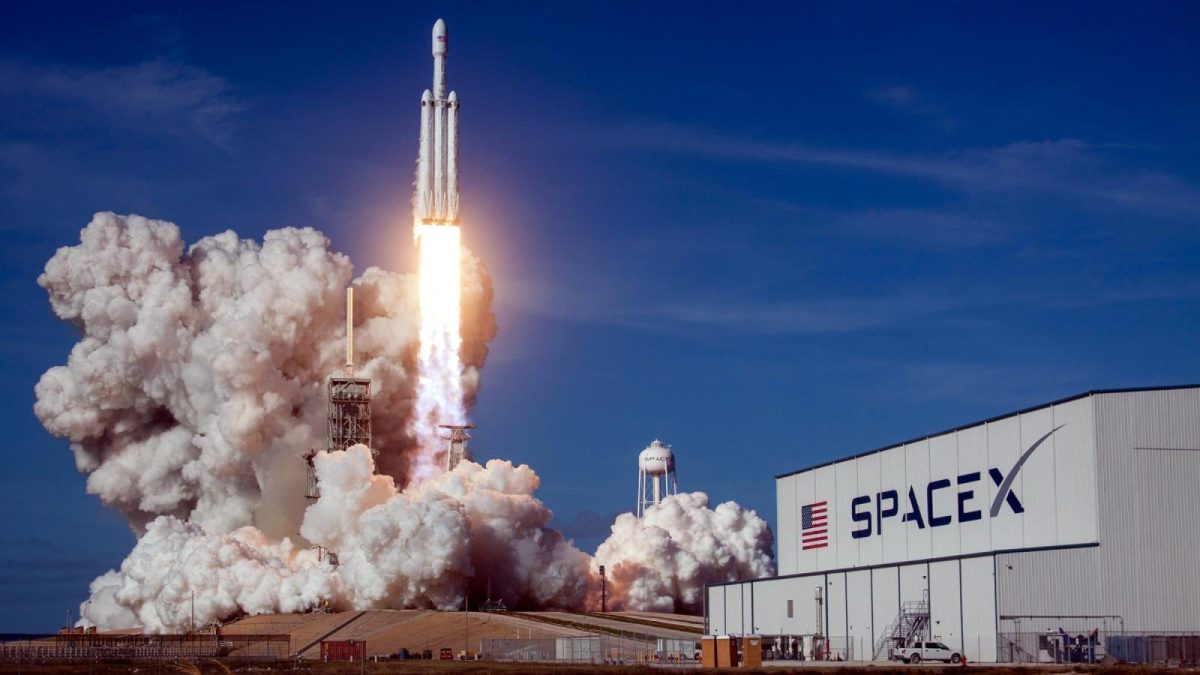 SpaceX không bắt lại tầng đẩy Starship để ‘bảo vệ ông Trump’